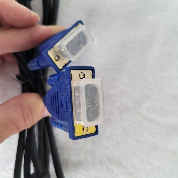 *NEW* Genuine Hotron E246588 VGA Computer Cable - Picture 5 of 5